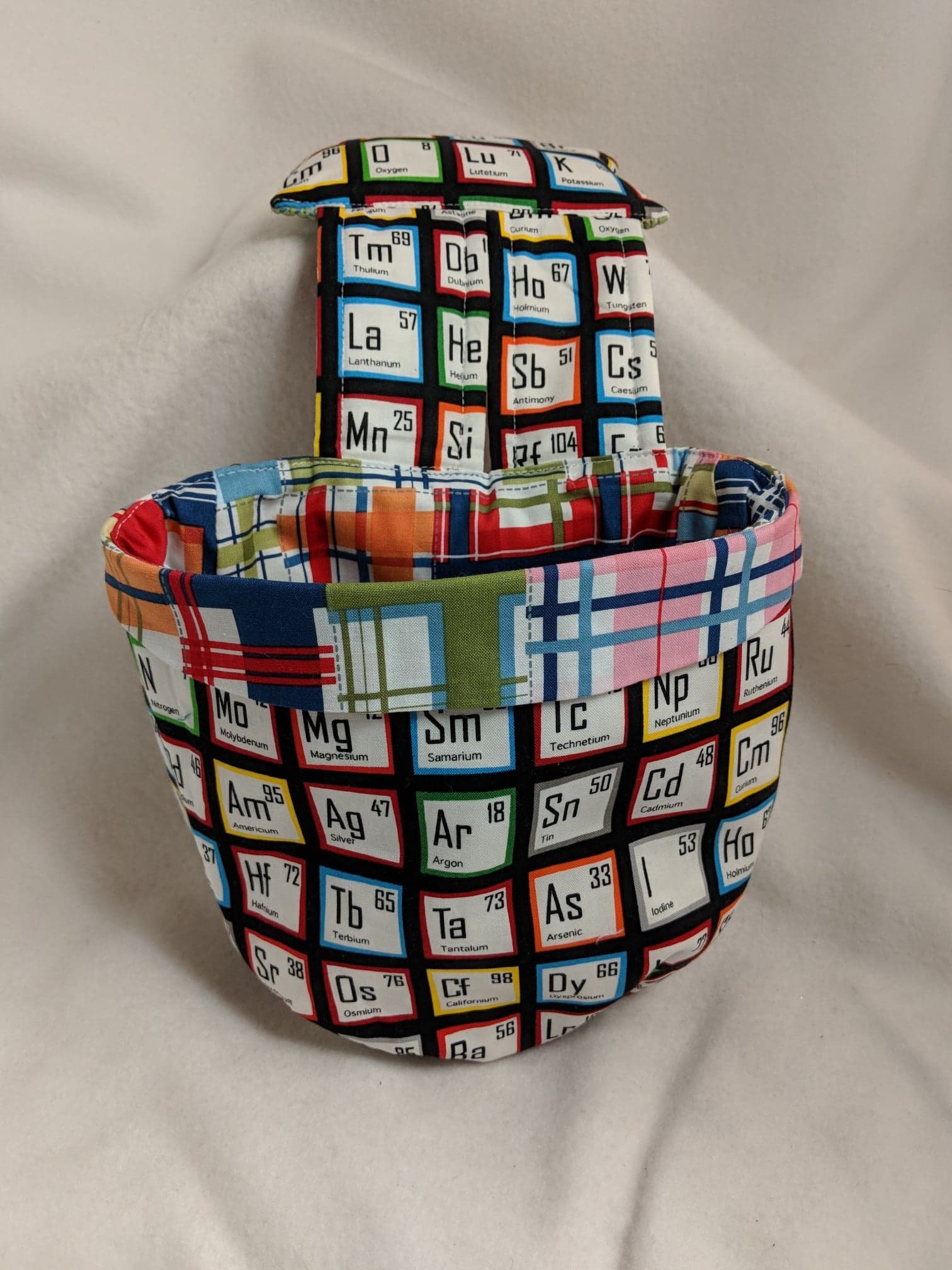 Stay Put Pouch Periodic Table Bedside Caddy