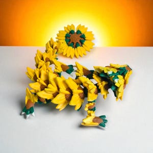 Sunflower Dragon Articulated Figure – 3D Printed Fantasy Creature Toy – Poseable Sunflower Lizard – Nature-Inspired Collectible