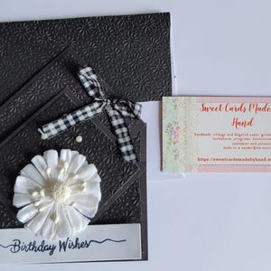 Set van 4 elegante zwart-witte handgemaakte wenskaarten, gepersonaliseerd, op maat, gratis pen met koekralen OF armband bij bestelling van 4 kaarten