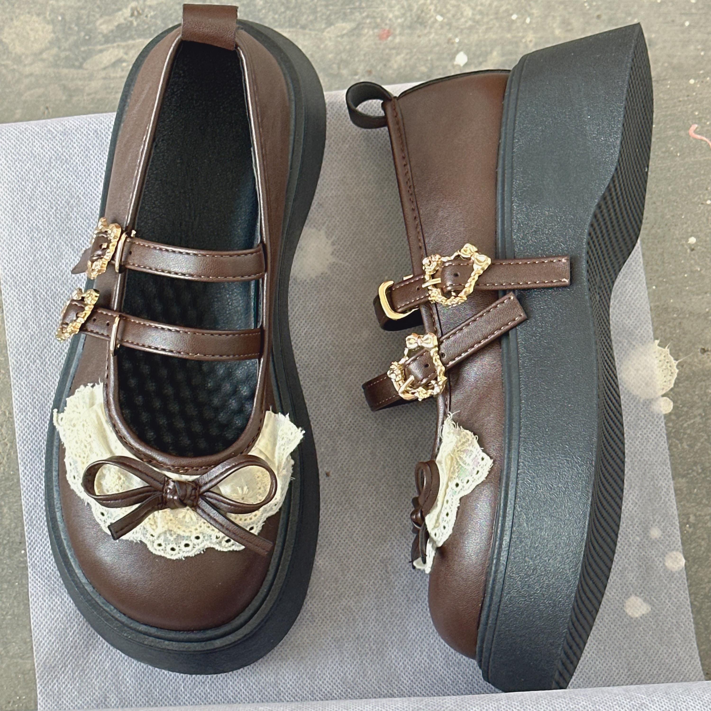 Cute Mary Jane Platform Shoes With Lace and Bow Detail, Vintage