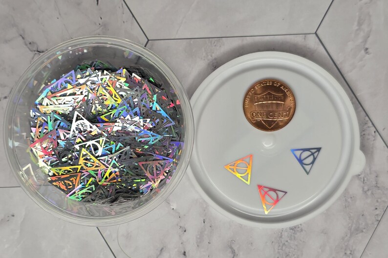 READY TO SHIP-Glitter 1/2, 1 or 2 oz-Hemp Leaf-Flamingo-Palm Trees-Northern Star-Fall Leaves-Snitch-Triangle-Lightning Bolt-Heart-Latte HP Triangle