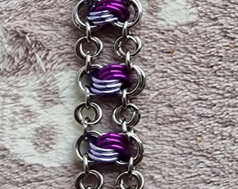 Pulsera de malla metálica hecha a mano - Triple espiral de colores, 20 cm