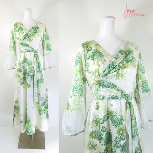 70s evening dress / 70s long formal dress / 70s white evening dress / green floral print dress / vintage garden party dress / David E Rea
