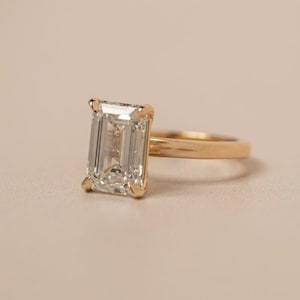 3CT Emerald Cut Moissanite diamond Engagement Ring 14kt Yellow Gold 4 Claw Prongs Custom Solitaire Wedding Ring Proposal Ring Gifts For her