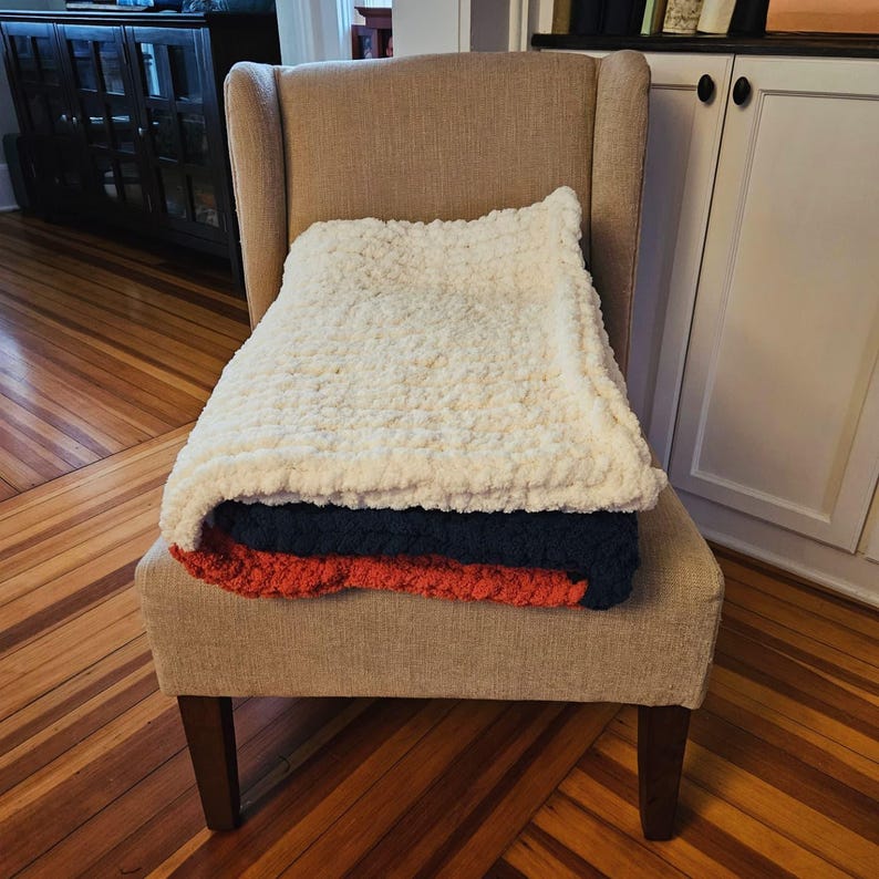 Cobertores de malha grossa multicoloridos feitos sob encomenda, cobertores de malha tricotada à mão, cobertores de chenille jumbo, mantas de malha grossa, colchas de chenille, presentes imagem 5