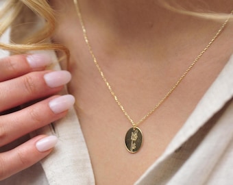 Birth Flower Necklace, Month Floral Necklace, Oval Engraved Necklace, Gold Custom Pendant Necklace,Birthday Gift for Bridesmaid,Gift for Her