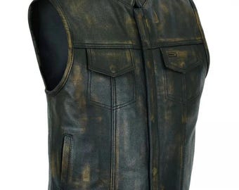 Chaleco de cuero marrón desgastado para hombre, estilo club de motociclistas, con chaleco oculto.