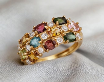Anillo de piedras preciosas multicolores chapado en oro de 14 quilates, banda abierta ajustable: joya bohemia colorida, regalo para ella