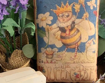 NEW ~~ Vintage Queen Bee Farmhouse Art Print Bowl Ornie Vintage Hare Hafair, OFG, FWB