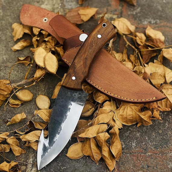 High Carbon Steel Skinning Knife with Gut Hook: Rosewood Handle, Leather Sheath