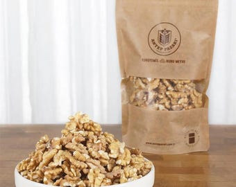 Geschälte Walnüsse 200g, Rohe Premium-Walnusshälften, Frische Bio-Snacks, Natürliche Gourmet-Backnüsse, Vegan & Keto-freundlich, Lokale Ernte