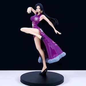 Boa Hancock Figure, 20cm One Piece Anime Girl Statue, Anime PVC Model, Collectible Figurine, Gift for Kids, Anime Room Decoration