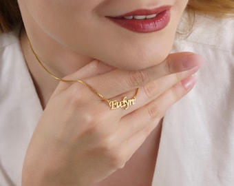 Gepersonaliseerde naamketting • Gouden naamketting met doosketting • Perfect cadeau voor haar • Gepersonaliseerd cadeau