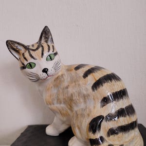 Italian vintage ceramic Meissen Cat hand painted & Hand made A.T.M.
