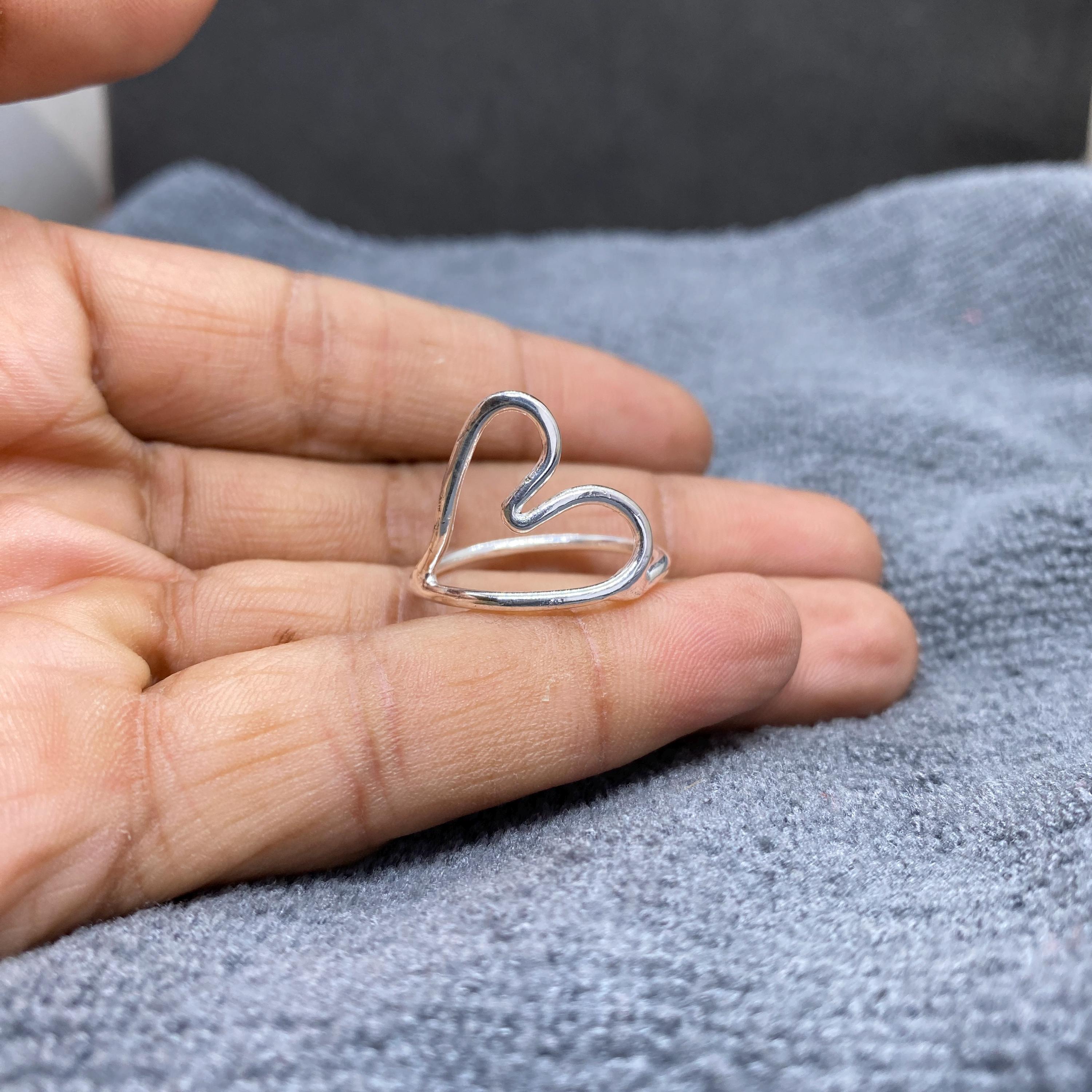 Heart Outline Ring 925 Sterling Silver – Gold Plated Open Heart Ring for Women, Minimalist Love Ring, Dainty Sculptural Jewelry Gift