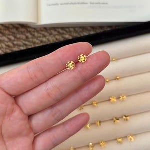 24k gold flower studs