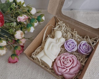 Handmade Candle Set Soy Wax Sculptures Torso Love Couple Flowers