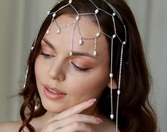 パールヘッドチェーンベール、ボヘミアンブライダルヘッドピース、カスケーディングパールヘアジュエリー、ウェディングドレープクラウン、エアリーな額アクセサリー、彼女へのギフト