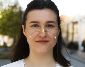 Boho Face Chain with Teardrop Crystal or Pearl Pendants, Trendy Nose Chain Jewelry, Festival Face Accessory, Rave Jewelry, Gothic Face Chain