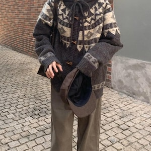 手編みウールフェアアイルカーディガン – 快適な冬用ニットセーター、オーバーサイズノルディックボタンカーディガン