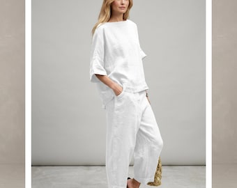 Completo estivo da donna in cotone e lino, composto da due pezzi: camicia e pantaloni a vestibilità ampia, abbigliamento casual estivo.