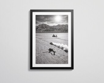 Impresión de Audi Quattro S1 / Arte de aviación de helicóptero Apache / Arte automotriz en blanco y negro / Fotografía cinematográfica de autos / Descarga digital