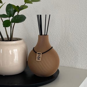 Duftspender modern mit Rillen • Aroma Diffuser • Geschenk Kollegin • herausnehmbarer Glaszylinder • 10 Farben