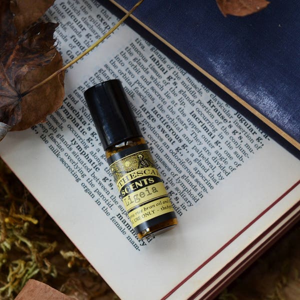 LIGEIA Natural Perfume Oil - Amber, Opium, Sandalwood, Saffron, and More - Available in 2 Sizes