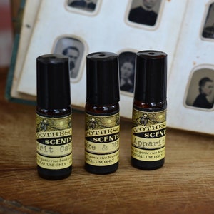 SPIRIT CABINET Natural Perfume Oil (Available in 2 Sizes) - Vegan, Cruelty-Free, Handmade
