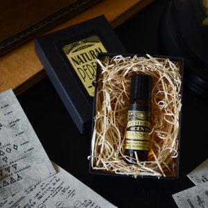 SABBAT Natural Perfume Oil - Black Pepper, Oud, Vanille und mehr - in 2 Größen erhältlich
