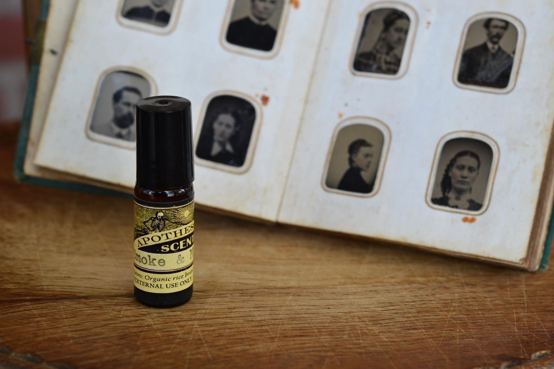 SMOKE & MIRRORS Natural Perfume Oil (available in 2 Sizes)