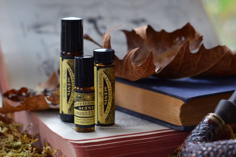 THE RAVEN Natural Perfume Oil Teakwood, Vanilla, Vetiver, Black Pepper, Clove, and More Available in 2 Sizes image 4