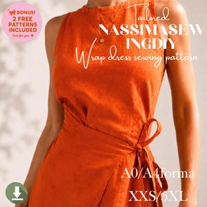 Może przedstawiać: Bezrękawowa sukienka kopertowa w kolorze palonej pomarańczy z wysokim dekoltem i wiązaniem z boku. Tekst na obrazku brzmi Tailored NASSIMASEWINGDIY Wrap dress sewing pattern, A0/A4forma oraz XXS/5XL, z odznaką 2 free patterns included.
