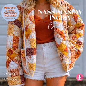 Puede incluir: Una chaqueta acolchada con un patrón de patchwork de cuadrados florales y geométricos en naranja, amarillo y blanco. La chaqueta tiene mangas largas y ribete blanco. El texto dice: Tailored NASSIMASEWINGDIY Coat Pattern, 2XS-4XL, A0/A4forma.
