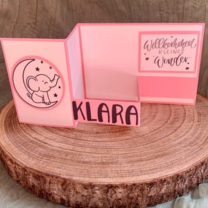 Personalisierte Karte zur Geburt – Babykarte Mädchen – Glückwunschkarte Baby – handgemacht