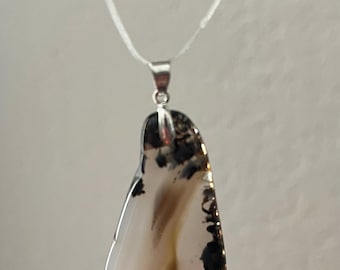 Montana Agate Pendant Necklace