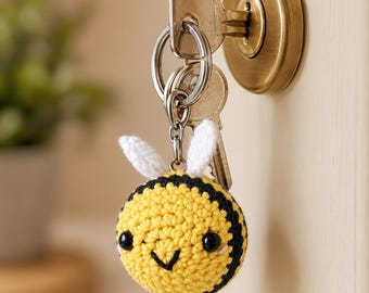 Crochet Bee Amigurumi Pattern, Beginner Keychain Bag Charm, Bunny Ear Amigurumi (PDF Download)