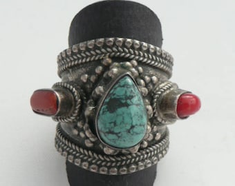 Vintage Nepal Silver Ring with Natural Coral and Turquoise