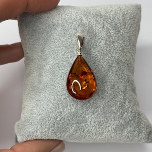Natural Baltic Amber Pendant.Amber Stone Droplet Pendant.Genuine Amber Stone Jewelry Pendant.Amber Jewelry with Sterling Silver 925.