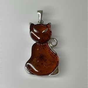 Natural Baltic Amber Pendant.Amber Stone CAT Pendant.Genuine Amber Stone Jewelry Pendant.Amber Jewelry.Sterling Silver 925 Cat Pendant Amber