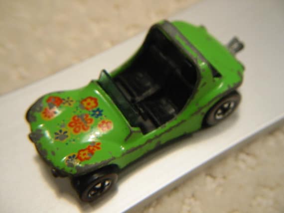 HotWheels DUNE DADDY ホットウィール　ヴィンテージ 1969 ORIGINAL VINTAGE HOT WHEELS 1969 DUNE DADDY REDLINE BY