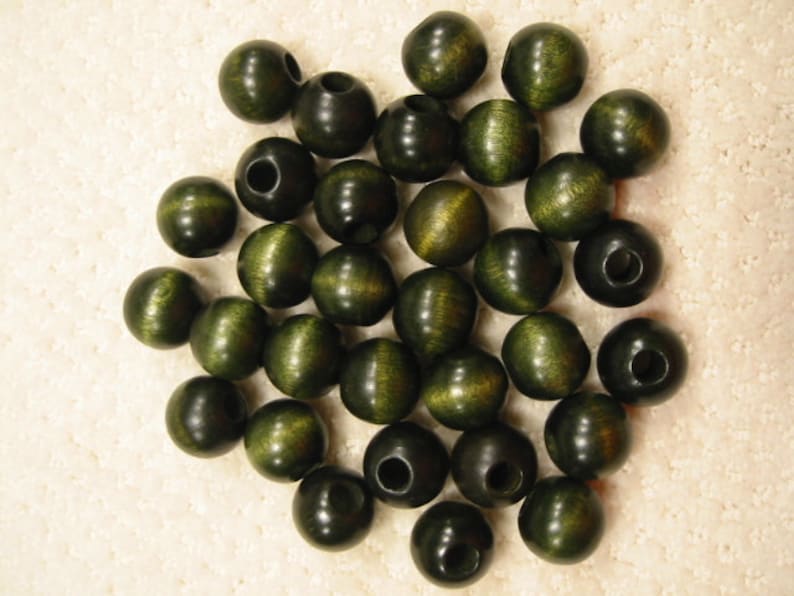round green wooden beads from the 1970/'s lot of thirty-two 1 excellent new condition 25 mm