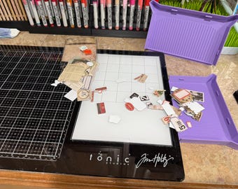 Craft Cleanup Tray with Pour Corners – Bead, Glitter, Vinyl Sorting (Set of 2)