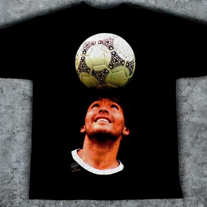 T-shirt oversize MARADONA 10 con spedizione gratuita - Con scatola regalo e adesivi!