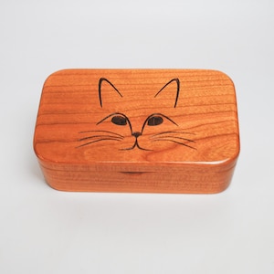 Handmade Cherry Wood Treasure Box: Engraved Cat Face Keepsake