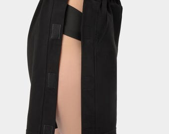 Adaptive Women's Shorts | Tear-Away, Easy Access, Post-Surgery Recovery
