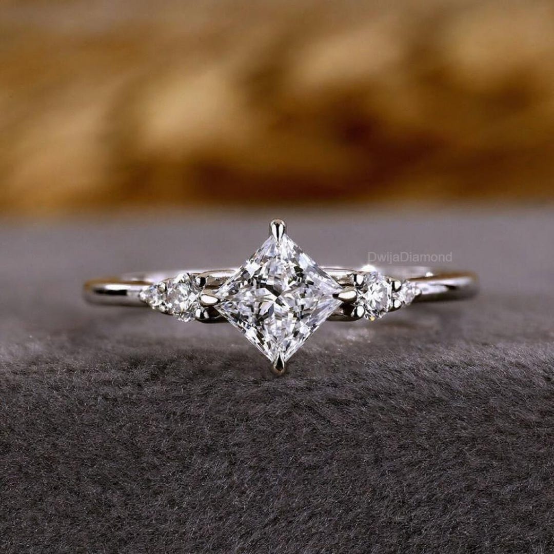 Lab Grown Diamond Ring: Princess Cut Three Stone Compass Prong - Etsy