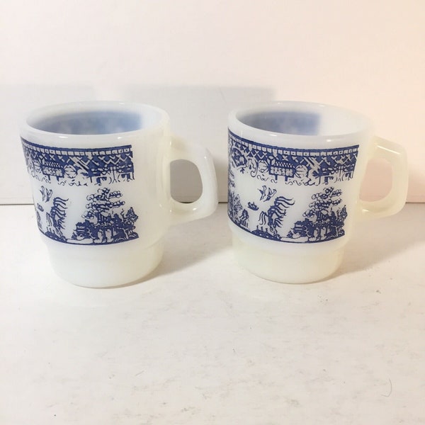 2 Vintage Fire King Anchor Hocking Blue Willow Asian Milk Glass Coffee Cups Mugs