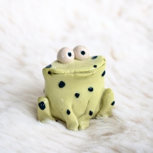 Tiny Ceramic Frog - Unique Ceramic Figurines - Little Ceramic Frog - Funny Ceramic Frog Figurines - Ceramic Frogs - Little Frog Figurines