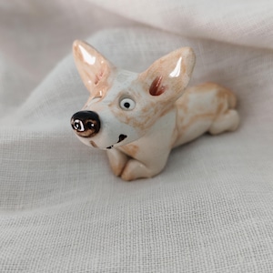 Tiny Ceramic Corgi Figurines - Corgi Ceramic Figurine - Cute Corgi - Cute Ceramic Corgi - Corgi Miniature - Funny Corgi - Corgi Ceramics